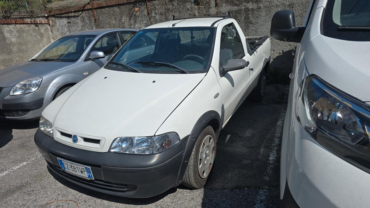 Fiat Strada 1.9 JDT Malibu