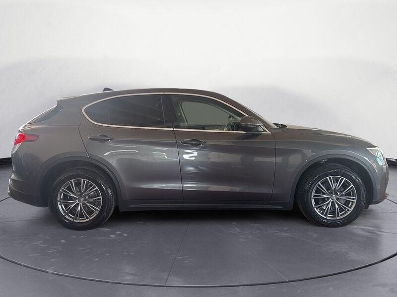 Alfa Romeo Stelvio 2.2 Turbodiesel 210 CV AT8 Q4 B-Tech