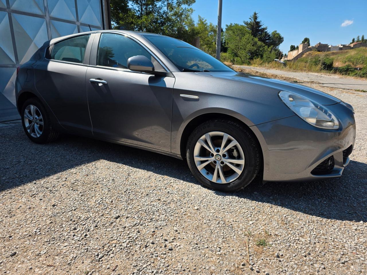 Alfa Romeo Giulietta 1.6 JTDm-2 105 CV Distinctive