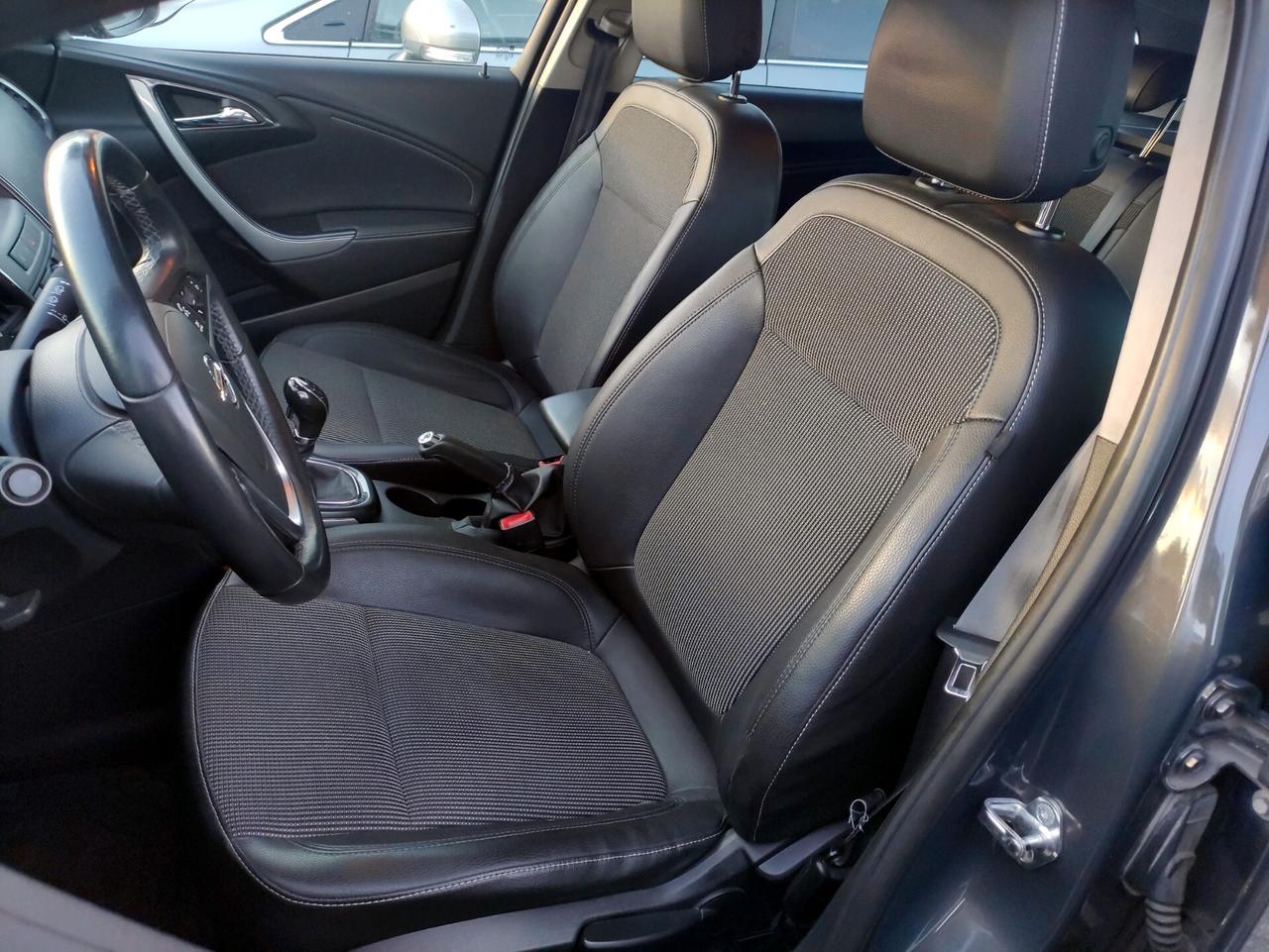 Opel Astra 1.7 CDTI Sports Tourer Cosmo