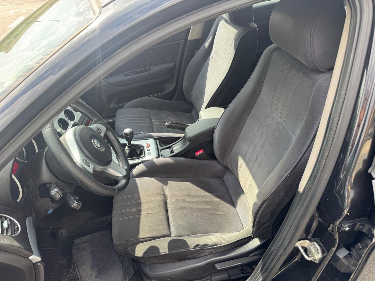 Alfa Romeo 159 1.9 JTDm 16V Sportwagon Exclusive