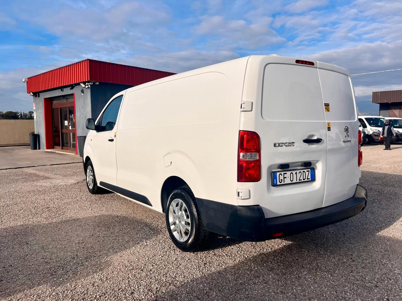PEUGEOT EXPERT PREMIUM BlueHDi 100 S&S LONG FURGONE