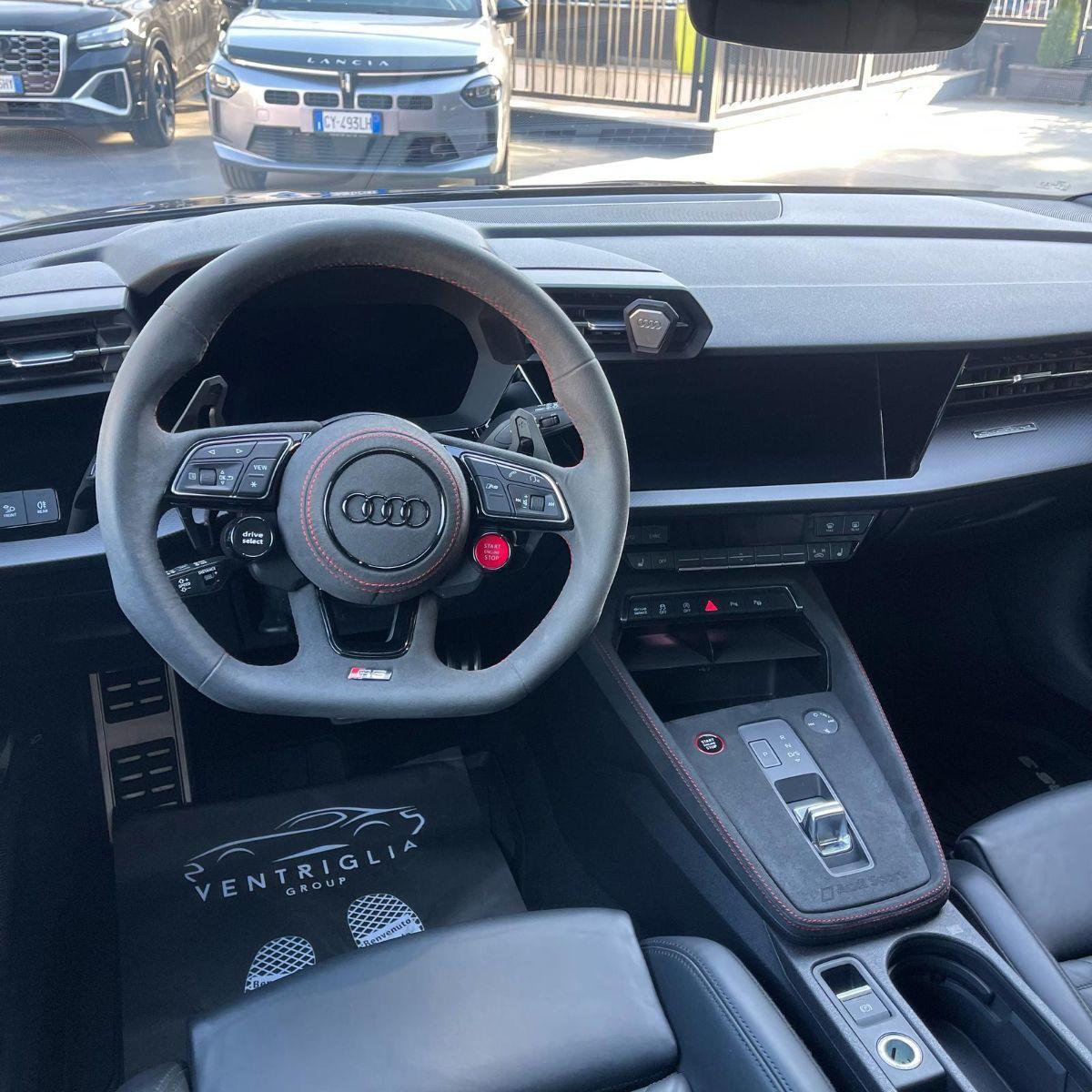 AUDI - RS 3 SPB TFSI quattro S tronic