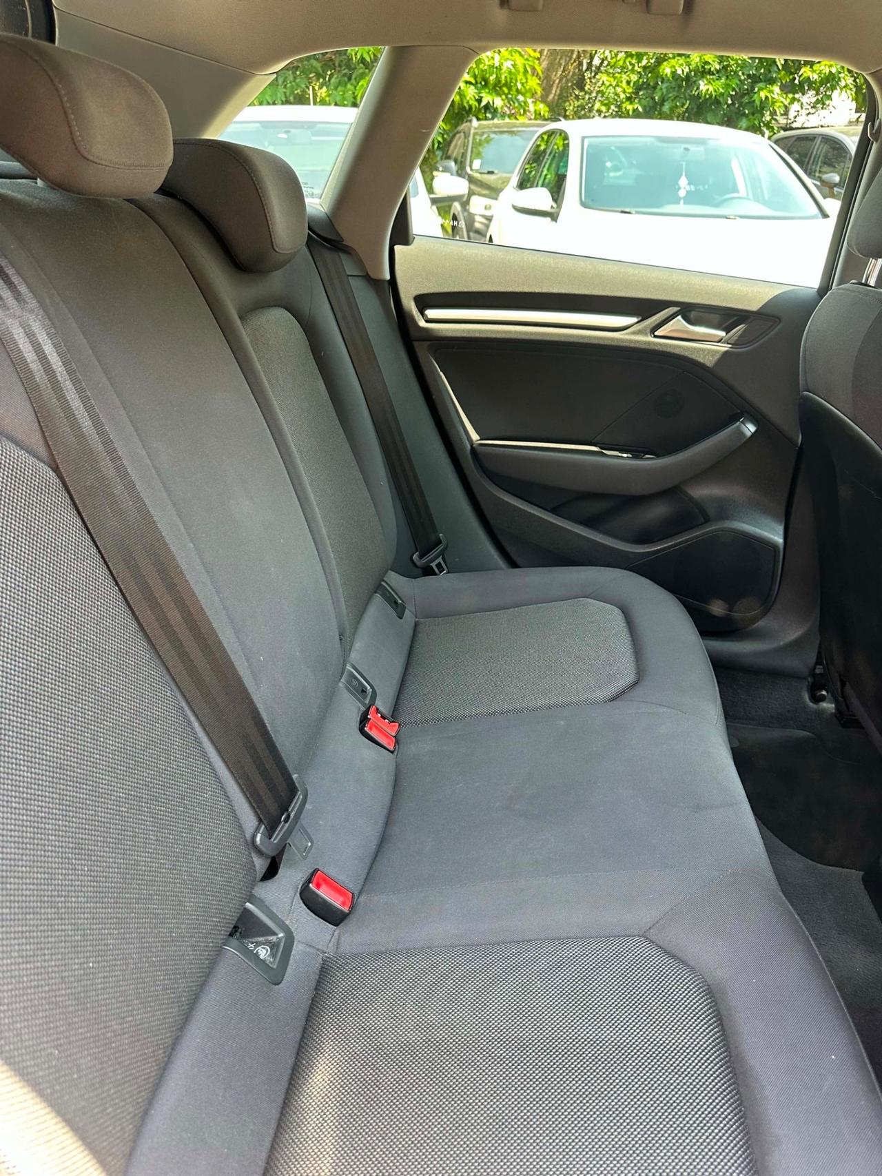 Audi A3 SPB 2.0 TDI SPORT KMCERT UNICOPR