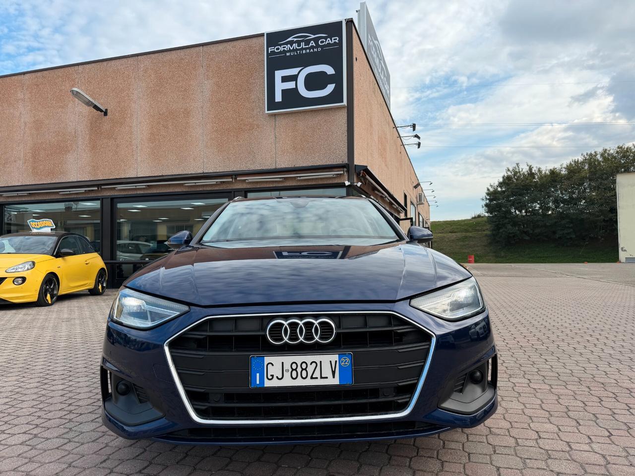 Audi A4 30 TDI/136 CV S tronic Business Advanced