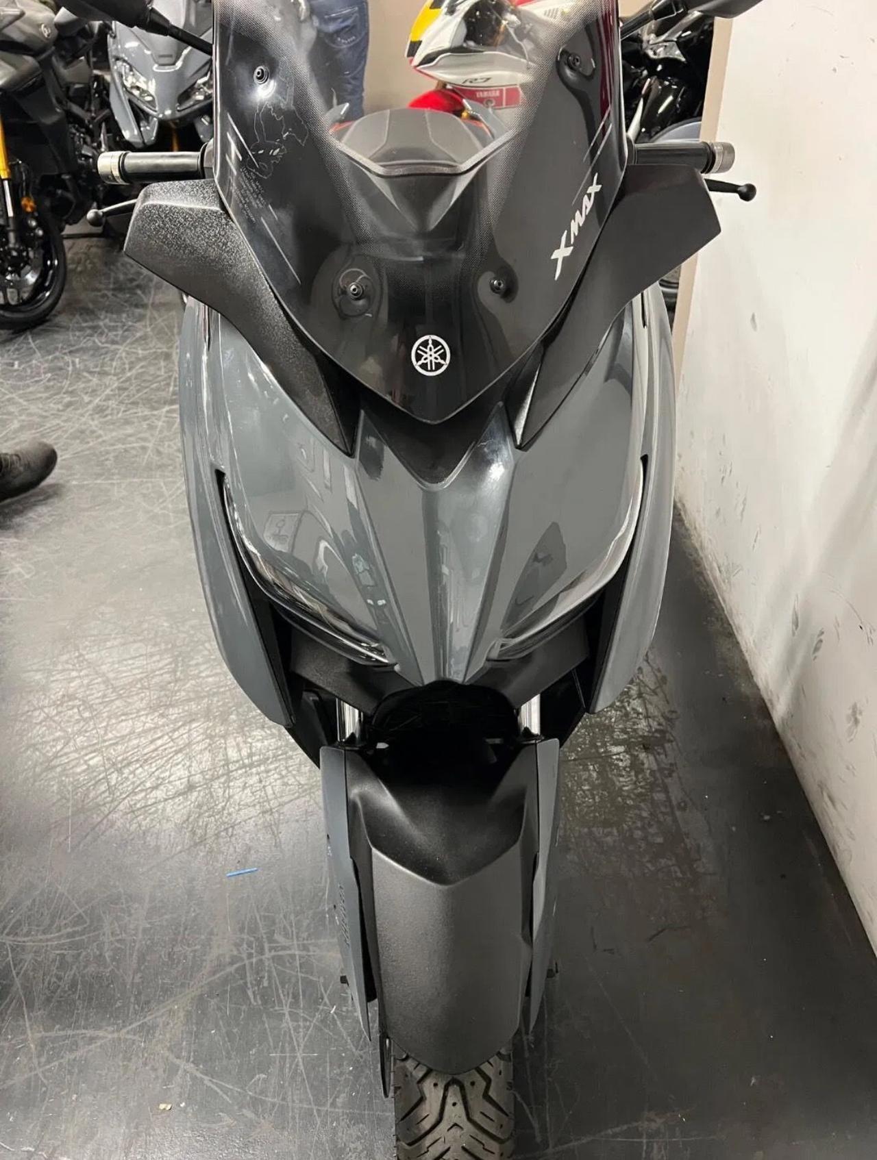 Yamaha X-Max 300 Tech Max