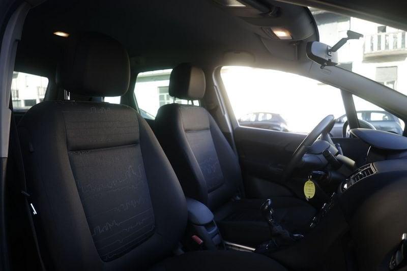 Opel Meriva Opel Meriva 1.3 CDTI 95CV ecoFLEX Elective 70KW ANNO 2012