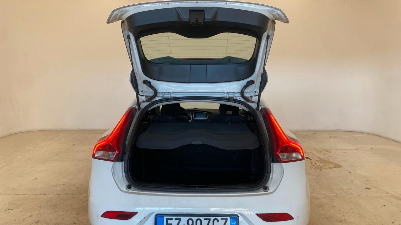 Volvo V40 D2 1.6 Momentum 115cv 2015
