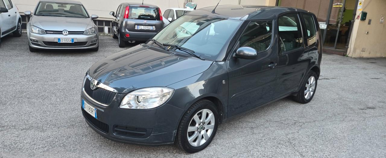 Skoda Roomster Benzina Neopatentati