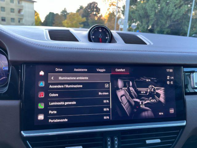 PORSCHE Cayenne 3.0 V6 E-Hybrid Platinum Edition *ASSE POST. STER