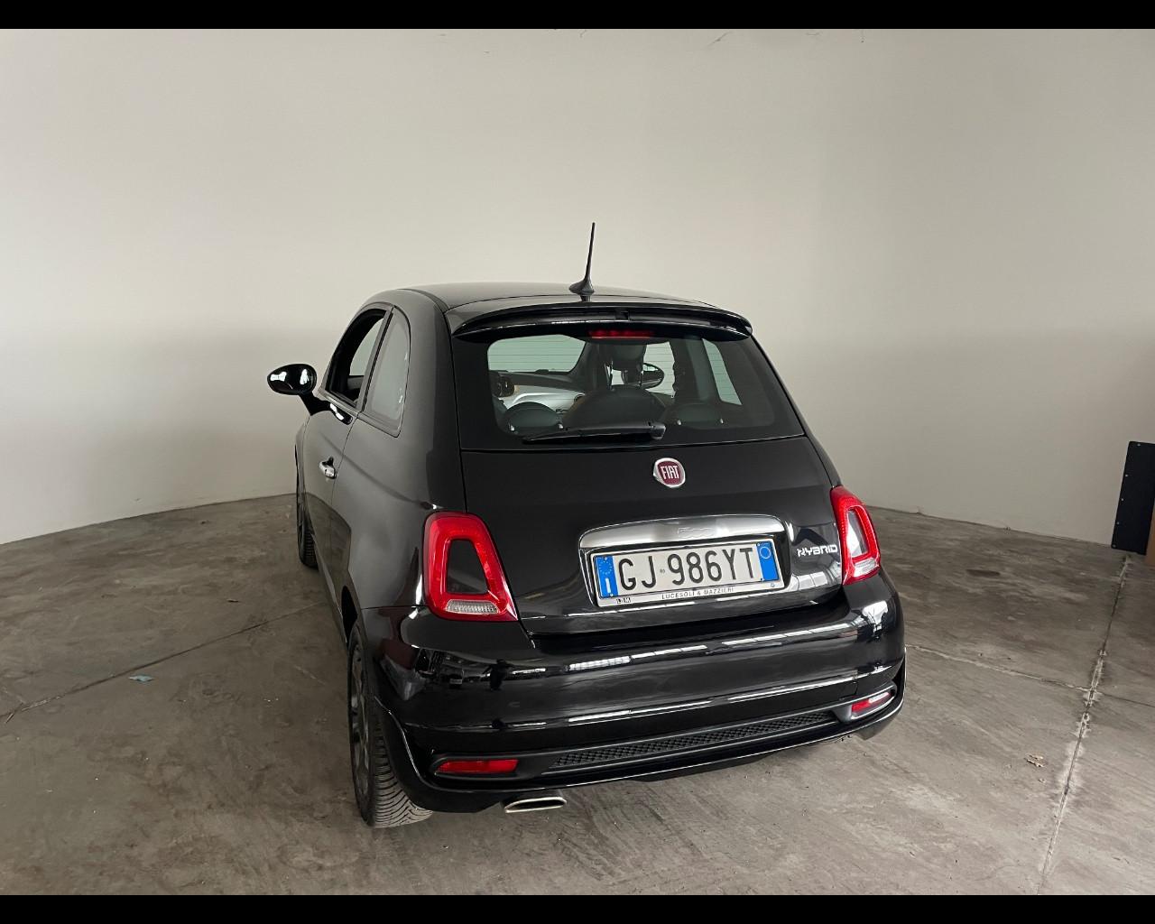 FIAT FIAT 500 1.0 Hybrid Connect