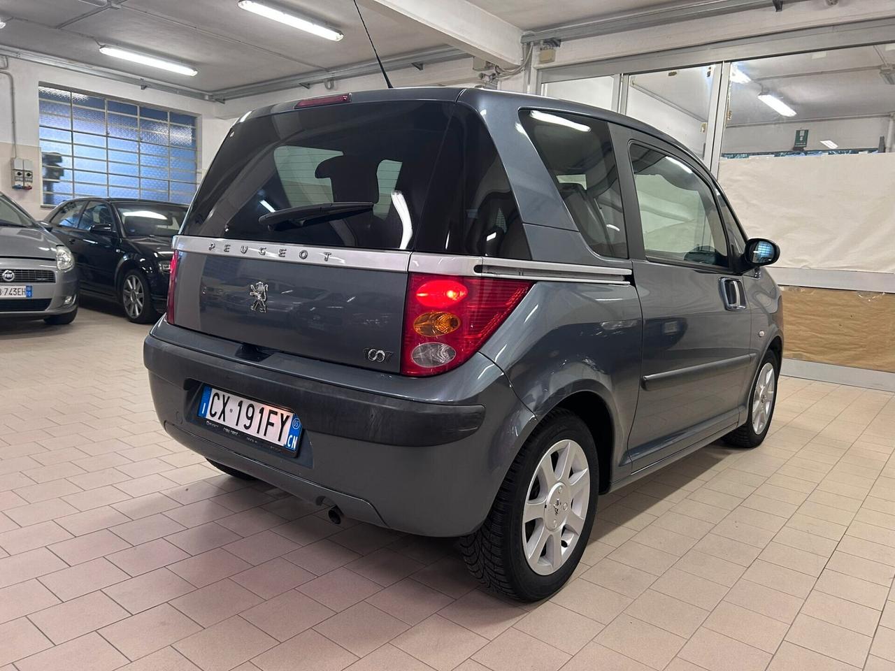 Peugeot 1007 1.4 HDi Happy
