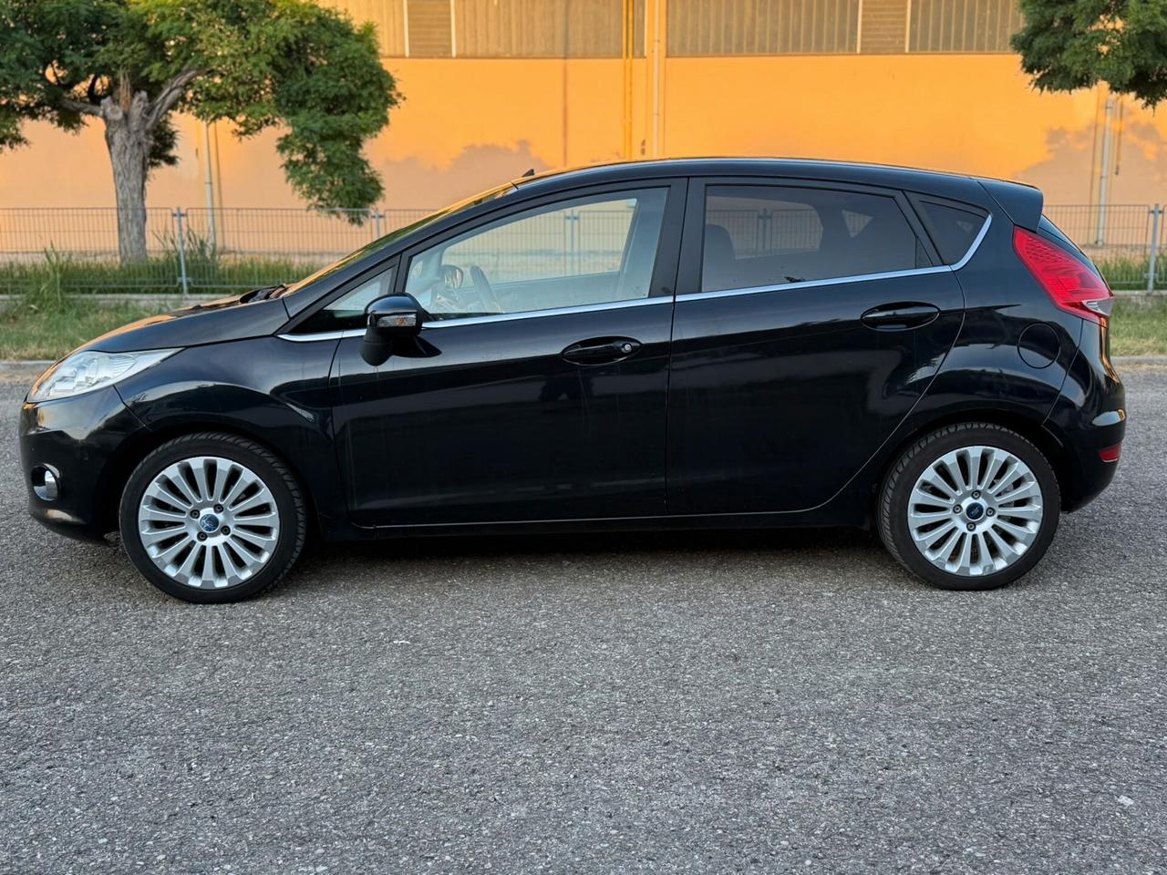Ford Fiesta 1.4 5 porte GPL SCADE 2033