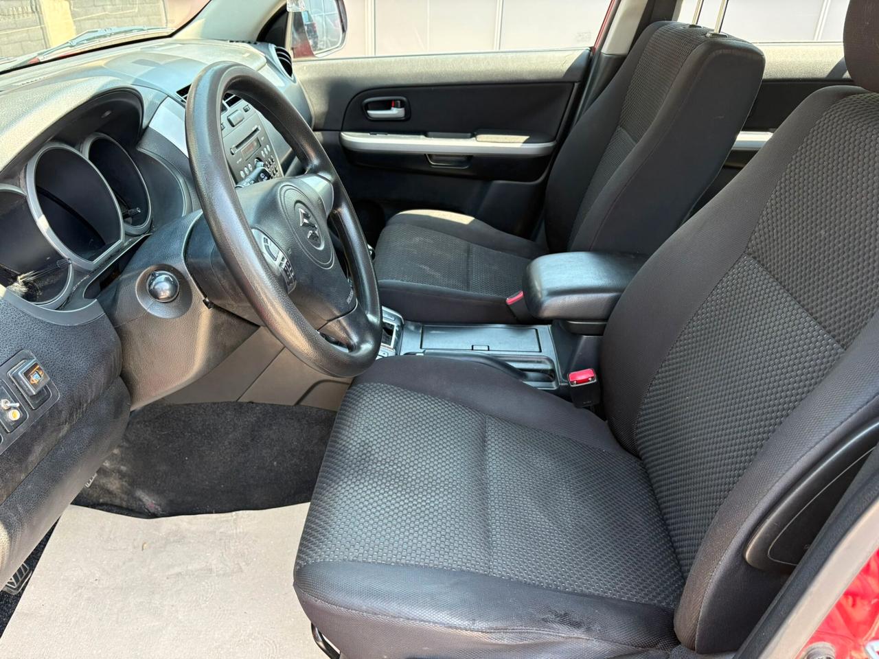 Suzuki Grand Vitara 2.0 16V 5 P GPL UNI PROP
