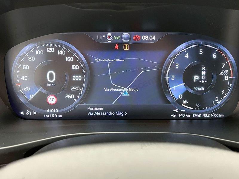 Volvo XC40 T4 PLUG IN AUT CORE **AUTOCARRO N1**