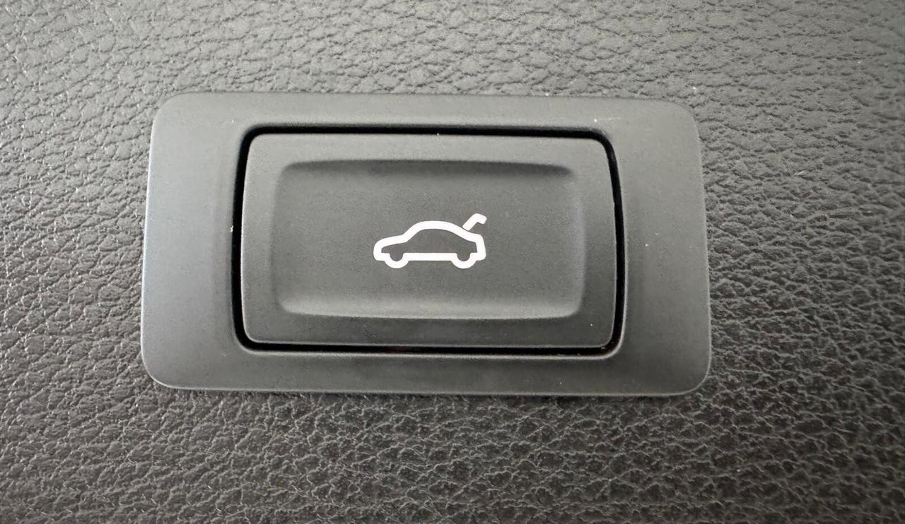 Audi Q5 40 TDI mhev 204 CV quattro S tronic