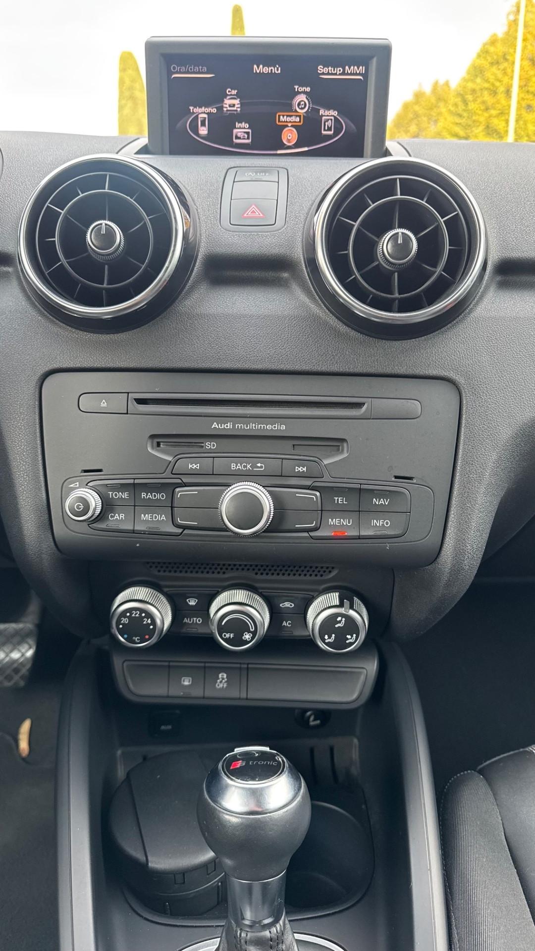 Audi A1 1.4 TFSI S tronic Attraction