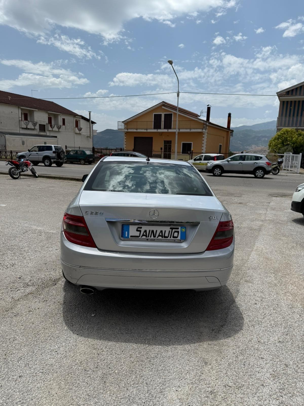 Mercedes-benz C 220 cdi berlina avantgarde motore nuovo