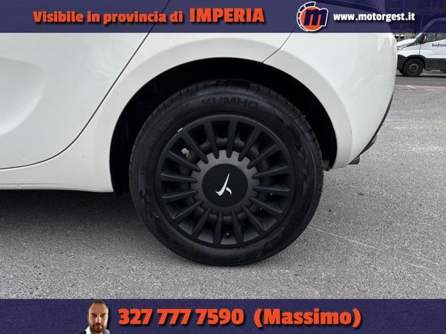 LANCIA Ypsilon 1.2 69 CV 5 porte NEOPATENTATI