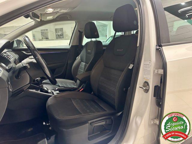 SKODA Octavia 2.0 TDI CR 180CV 4x4 DSG Wagon Scout *GANCIO*