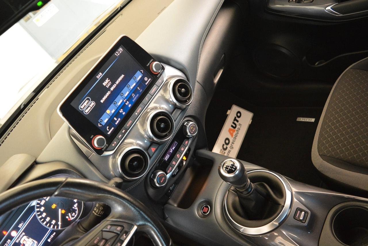 Nissan Juke 1.0 DIG-T 114 CV N-Connecta