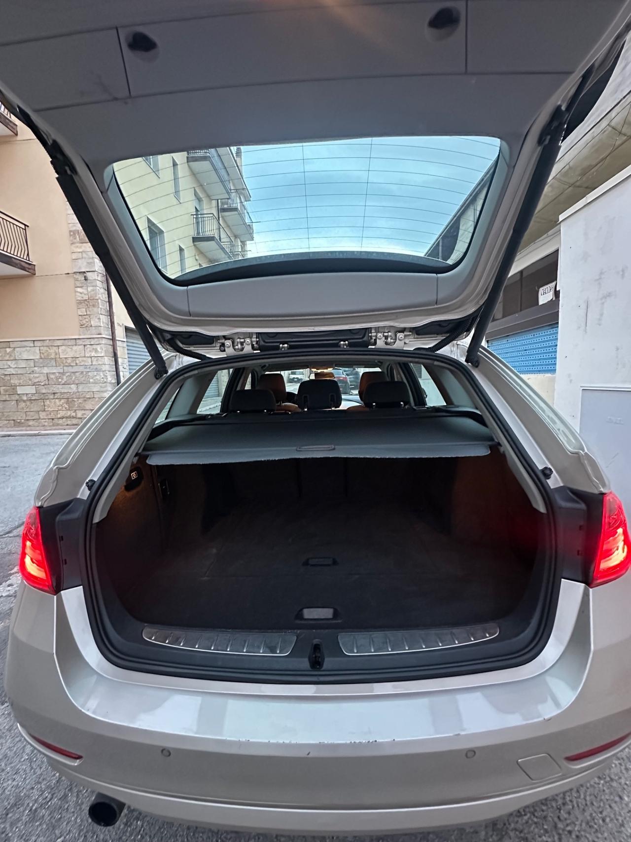 Bmw 320 320d Touring Luxury