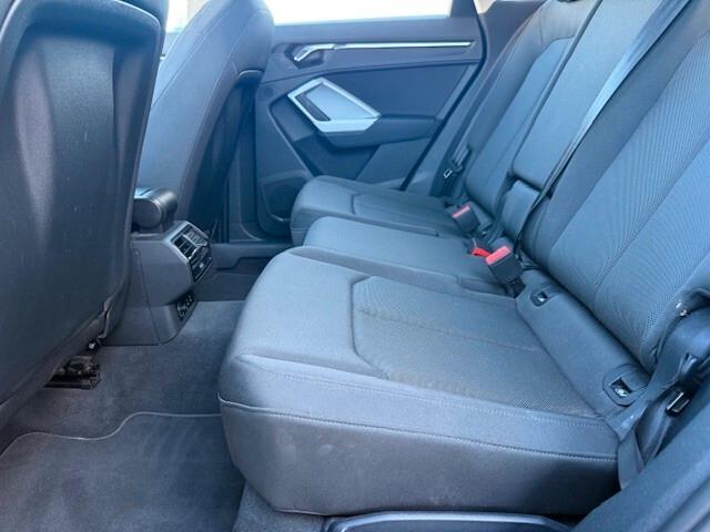 Audi Q3 35 TDI S tronic Business 2020