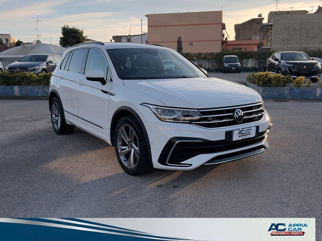 Volkswagen Tiguan 2.0 TDI 150 CV SCR DSG R-Line IN PROMO
