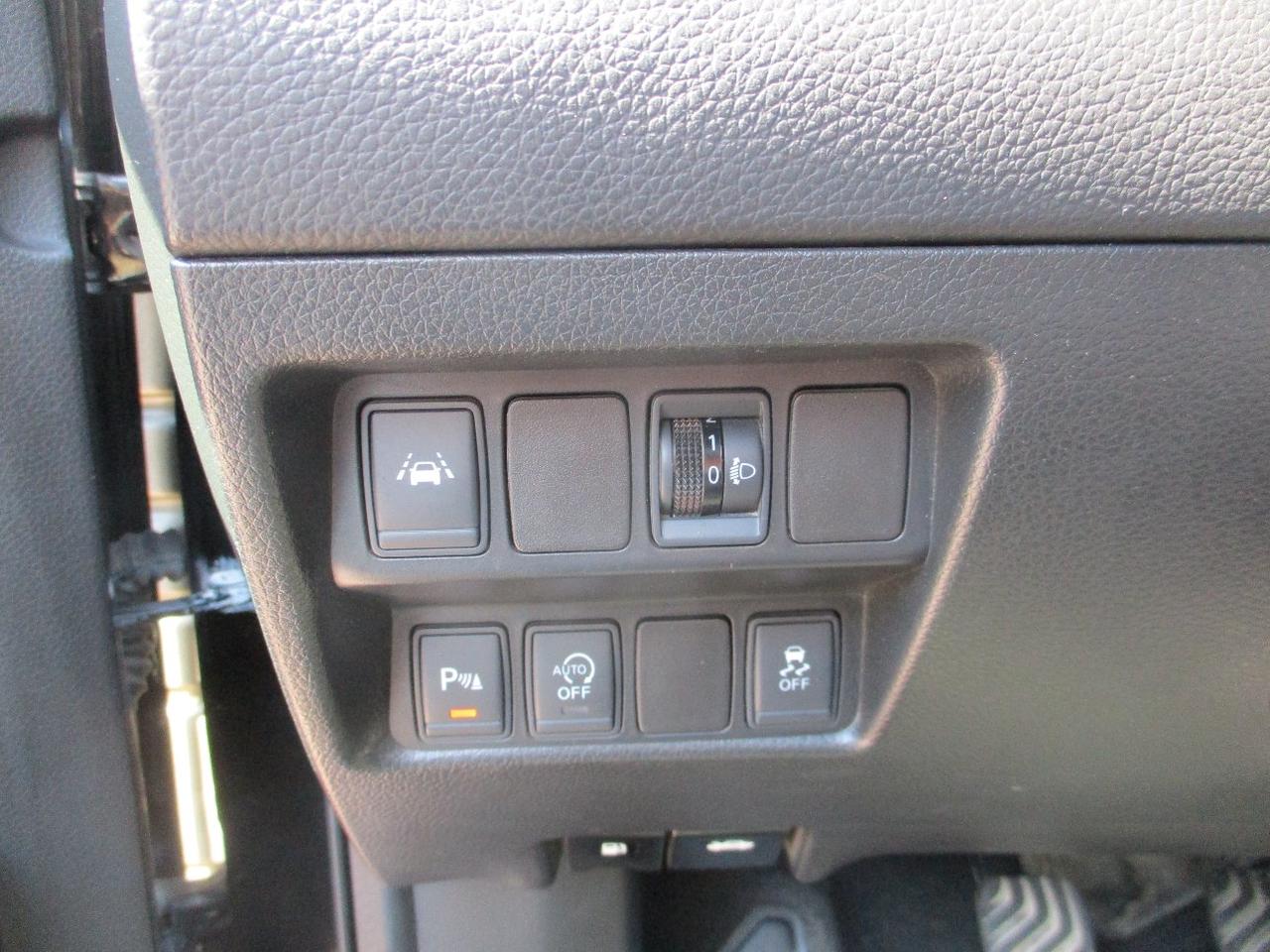 Nissan Qashqai 1.5 dCi N-Connecta TETTO/360/Frenata