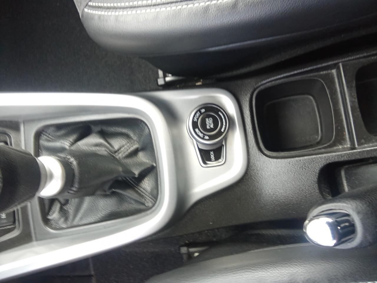 Suzuki Vitara 1.6 DDiS 4WD All Grip Top 017
