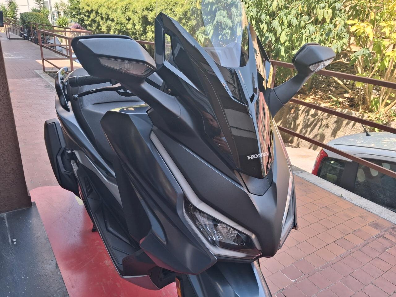 Honda Forza 350 ABS + TCS