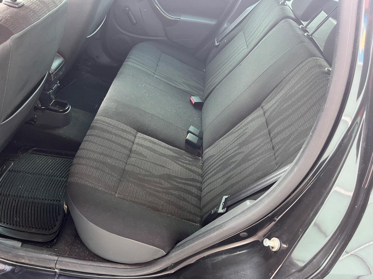 Dacia Duster 1.6 110CV 4x2 Lauréate 2012 70.000 KM