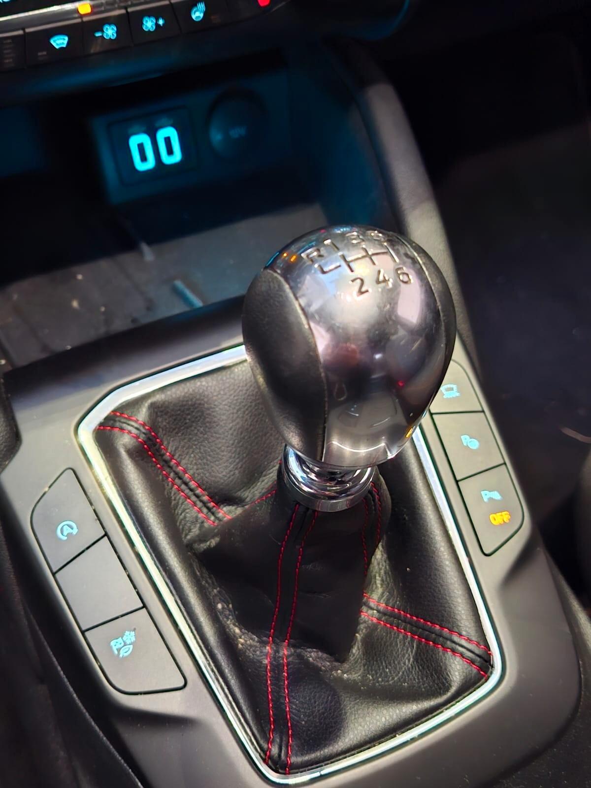 Ford Kuga 1.5 EcoBlue 120 CV 2WD ST-Line