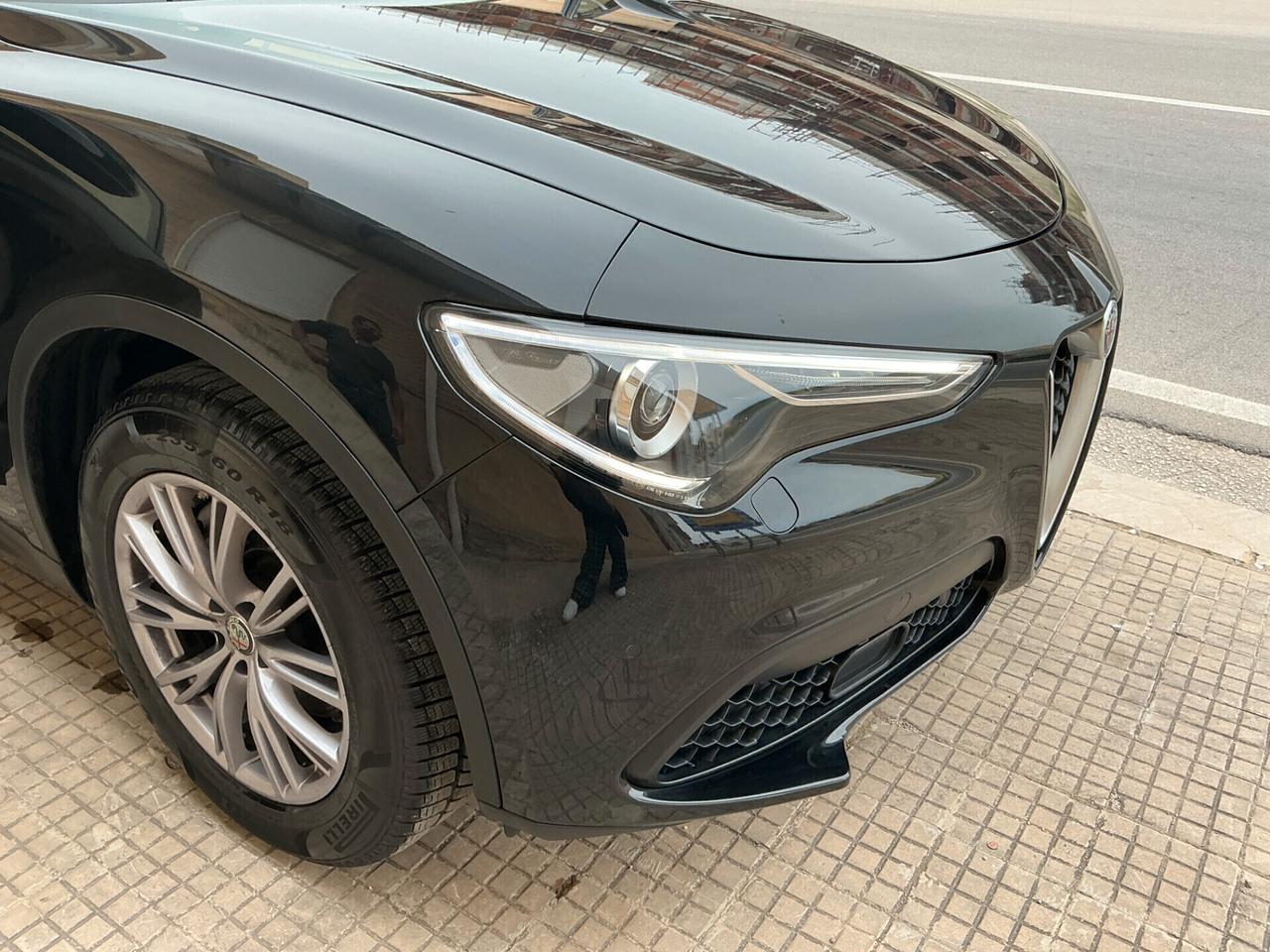 Alfa Romeo Stelvio 2.2 Turbodiesel 190 CV AT8 Q4 Executive