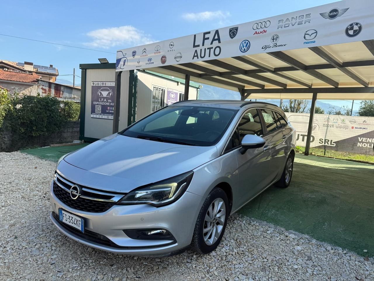 Opel Astra 1.6d 136CV automatica garanzia 1 anno