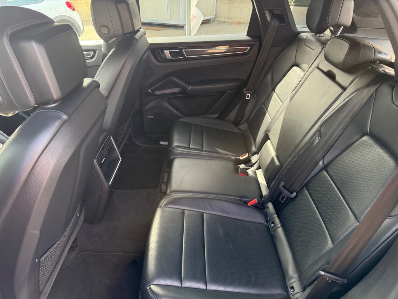 Porsche Cayenne 2.9 V6 S