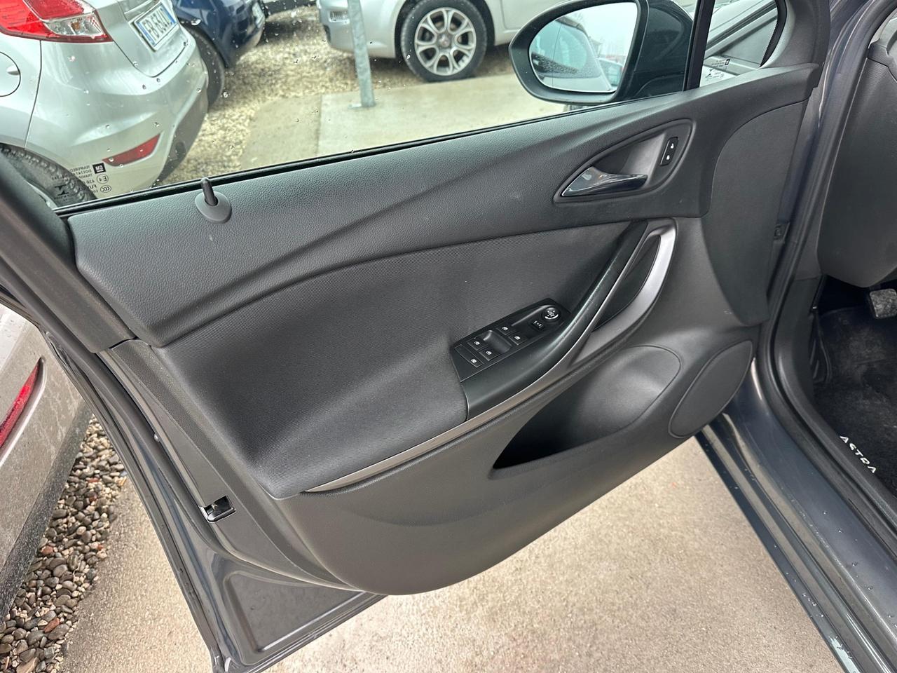 Opel Astra 1.6 CDTi Sports Tourer