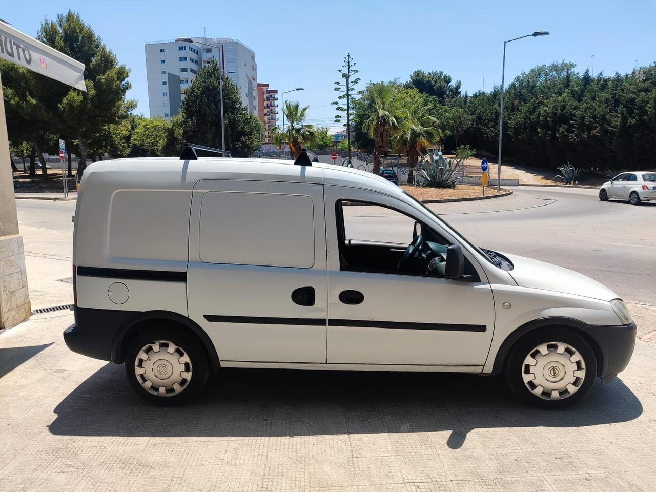 Opel Combo Fiorino 1.3 CDTI 75CV!!