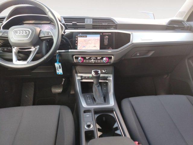 AUDI Q3 45 TFSI e S tronic Business