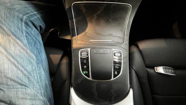 MERCEDES-BENZ GLC 220 d 4Matic Sport- PARI AL NUOVO - MOD YEAR 2020