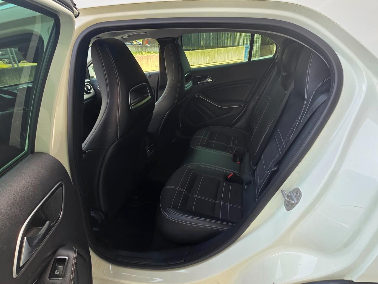 Mercedes-benz GLA 220 d Automatic 4Matic Enduro Activity