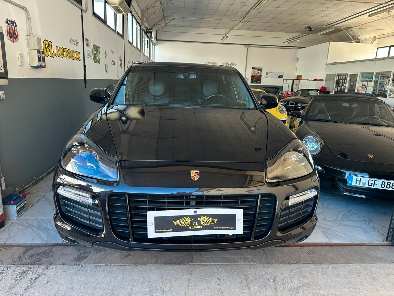 Porsche Cayenne 4.8 GTS