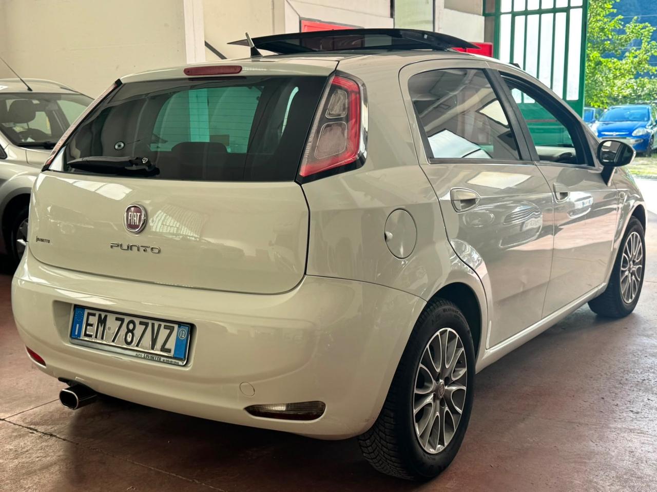 Fiat Punto 1.3 MJT II S&S 95 CV 5 porte NEOPATENTATI