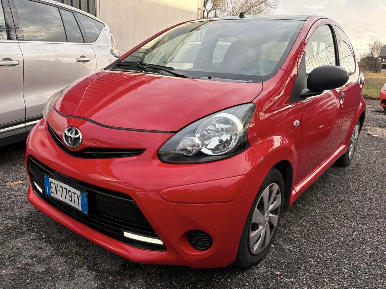 Toyota Aygo 1.0 12V VVT-i 5 porte Lounge Connect