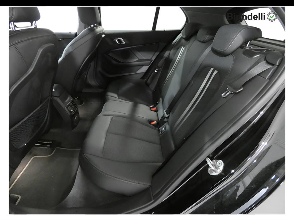 BMW Serie 1 (F40) - 116d 5p. Sport