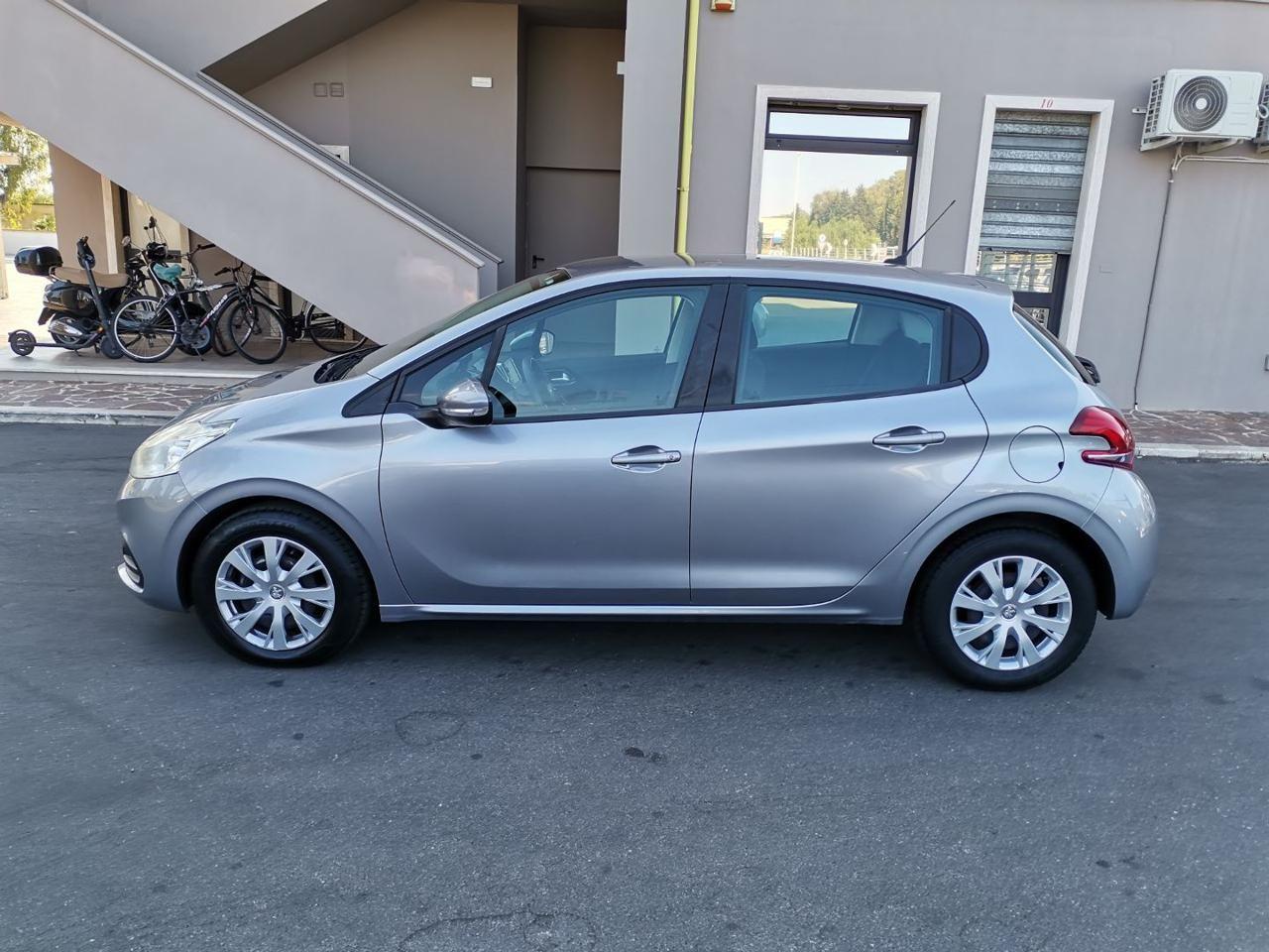 Peugeot 208 BlueHDi 75 5 porte Active
