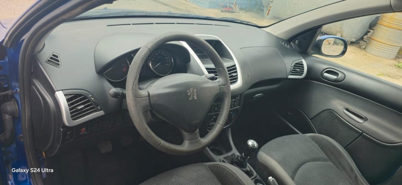 Peugeot 206 Plus 1.1 60CV 5p. ONE Line
