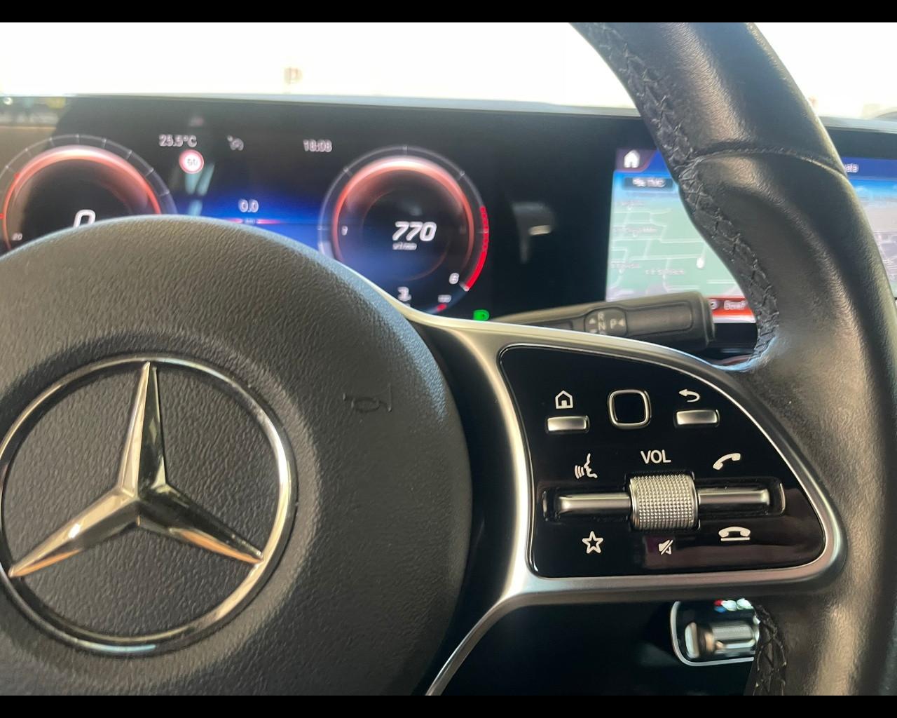 Mercedes-Benz GLA (H247) - GLA 180 d Automatic Sport Plus