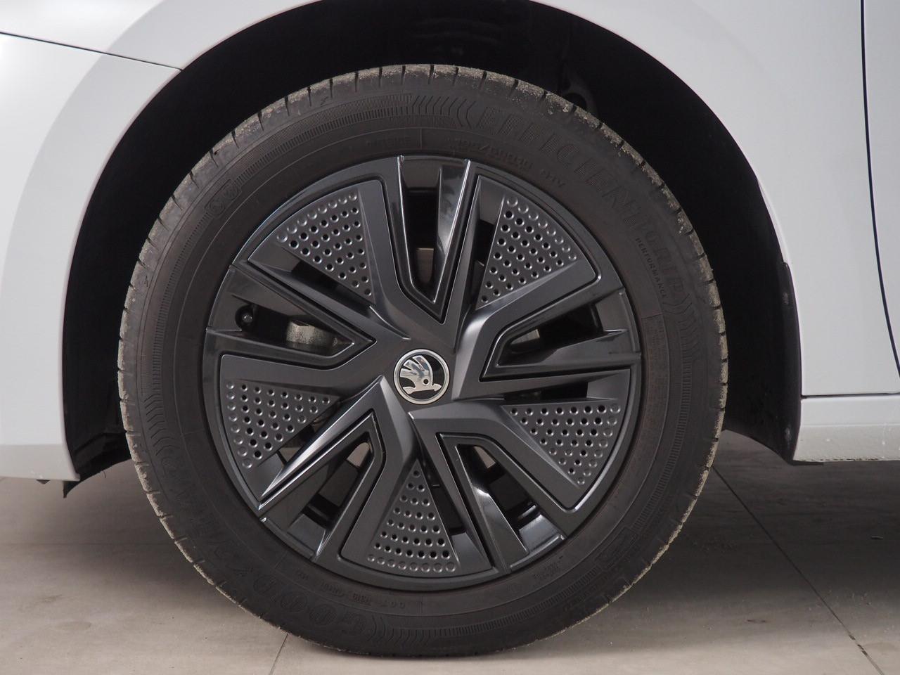 SKODA Fabia IV 2022 - Fabia 1.0 tsi evo Style 110cv