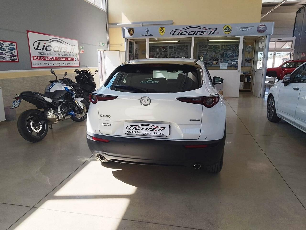 Mazda CX-30 2.0L e-Skyactiv-G M Hybrid 2WD Evolve